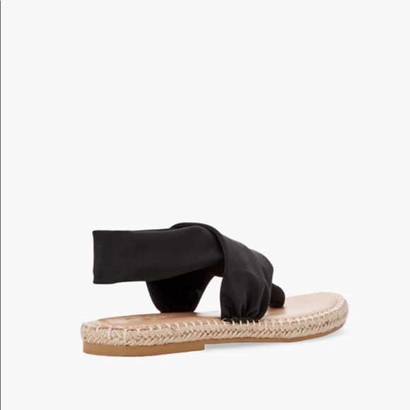 Sandals - Picture 4 of 7